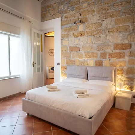 Appartamento Il Cocchiere Cozy In Via Roma Palermo